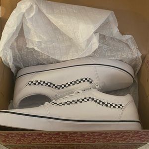 VANS Ward Checker Stripe white black low top sneaker SIZE 13 New in box w tags!